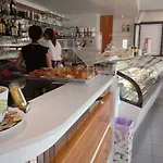 Отель Ester