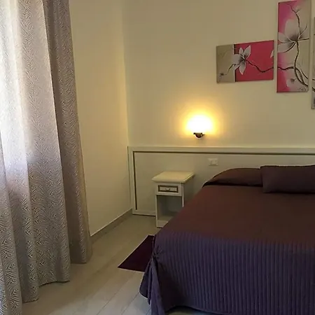 Ester Hotel