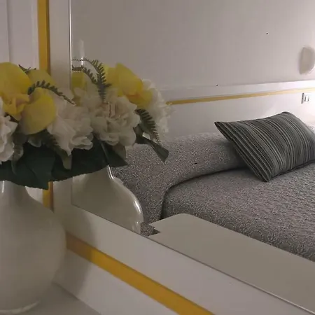 Ester 2* Piandimeleto